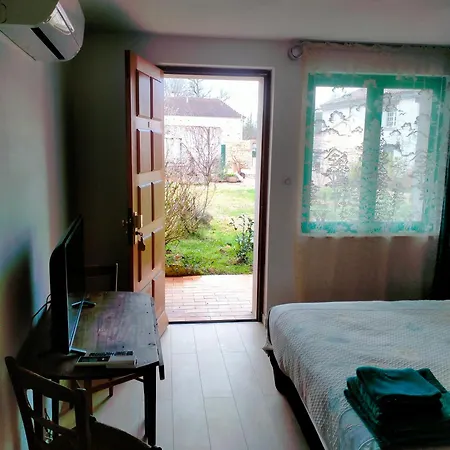 Bed & Breakfast L'oree Du Bois - Independante