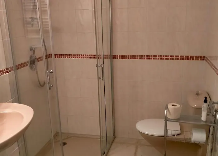 L'oree Du Bois - Independante Bed & Breakfast 3*