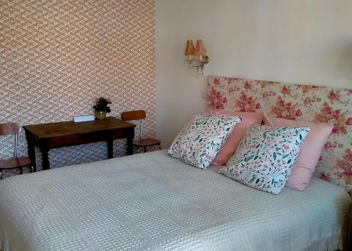 L'oree Du Bois - Independante Bed & Breakfast Vouzan