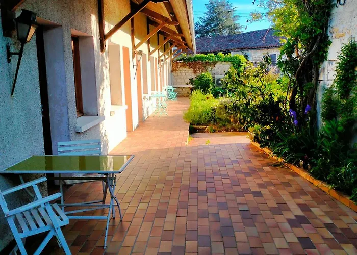 L'oree Du Bois - Independante Bed & Breakfast Vouzan